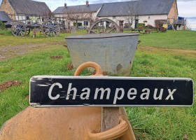 Domaine Les Champeaux in de Auvergne, Frankrijk bord Champeaux Domaine Champeaux 30pluskids