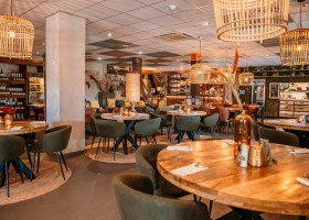 De Zeeuwse Kust in Zeeland, Nederland restaurant Strandpark De Zeeuwse Kust 30pluskids