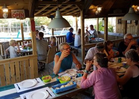 Le Petit Moulin in Saint-Hilaire, Frankrijk table d'hotes 2 Le Petit Moulin 30pluskids