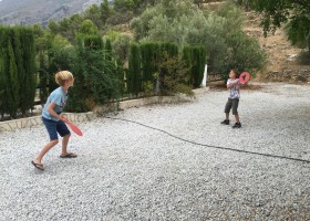 Casa Lobera in Andalusie, Spanje kinderen spelen.jpg Casa Lobera  30pluskids