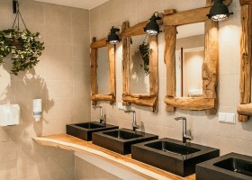 De Zeeuwse Kust in Renesse, Nederland toiletgebouw Strandpark De Zeeuwse Kust 30pluskids