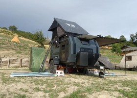 Agriturismo Camping Vista San Vicino Le Marche Italie Moderne Caravan 2 Agriturismo Vista San Vicino 30pluskids