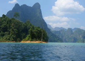 Travelnauts Thailand Khao Sok national park bergen meer Travelnauts rondreis Thailand 30pluskids