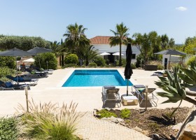 Casa Verdazul in de Algarve, Portugal Cascata zwembad B&B Guesthouse Casa Verdazul 30pluskids