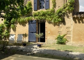 Domaine La Grangette in Zuid-Frankrijk tuin Domaine La Grangette 30pluskids