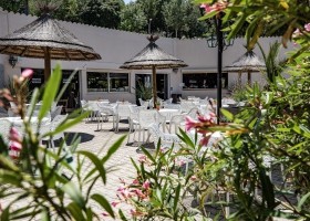 La Vallee Verte in de Gard Languedoc-Rousillon Frankrijk barterras Camping La Vallee Verte  30pluskids