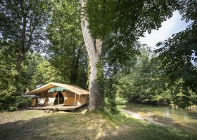 Camping Huttopia Millau, Frankrijk tent ManuReyboz Camping Huttopia Millau 30pluskids