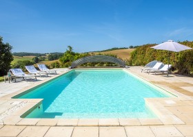 Quillot Lavit in de Tarn-et-Garonne, Frankrijk zwembad Quillot Lavit 30pluskids