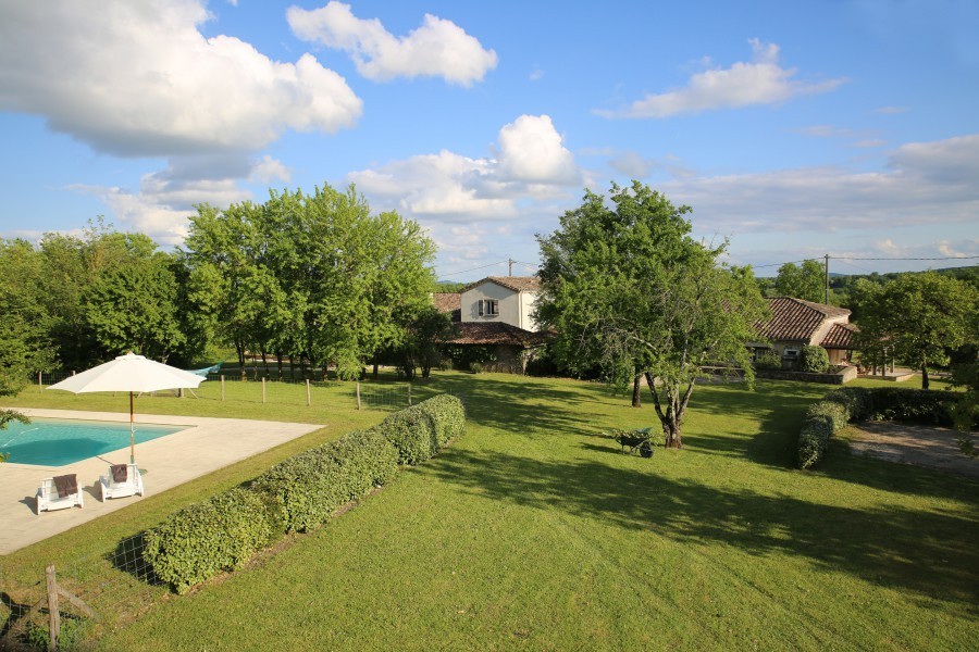 Boulede in de Lot et Garonne, Frankrijk huizen met zwembad