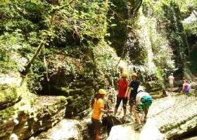 Sopra e Sotto sportklimmen-klim-kloof1.jpg Sopra e Sotto, Agriturismo & Outdoor 30pluskids