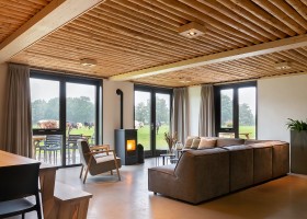 Koe in de Kost in Overijssel, Nederland 12p eco Grondulow zithoek 2 Koe in de Kost  30pluskids