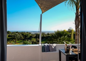 Casa Verdazul in de Algarve, Portugal Cascata terras liggend B&B Guesthouse Casa Verdazul 30pluskids