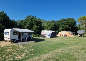 Camping il Tramonto in Le Marche Italie caravans op camping Camping il Tramonto 30pluskids