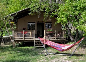 Casa Tartufo in Le Marche, Italie safaritent Casa Tartufo 30pluskids
