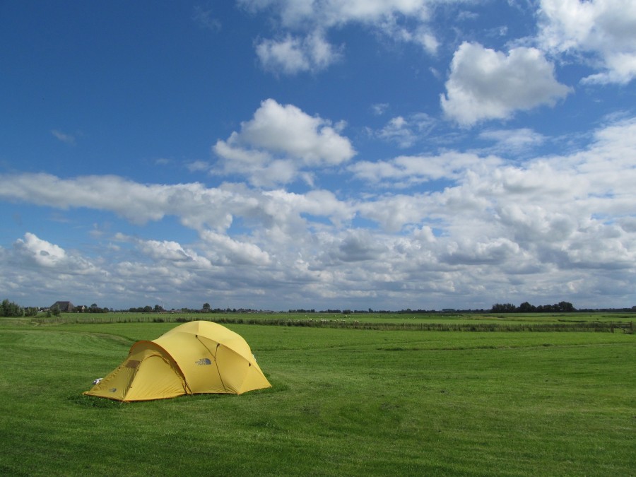 it Dreamlan in Friesland, Nederland tent met vrij uitzicht