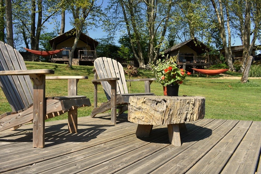 La Chouette in de Gers, Frankrijk Terrasjes in het veld
