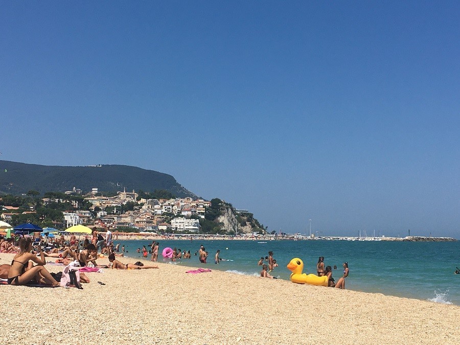 Vakantie in Le Marche, Italie strand Numana